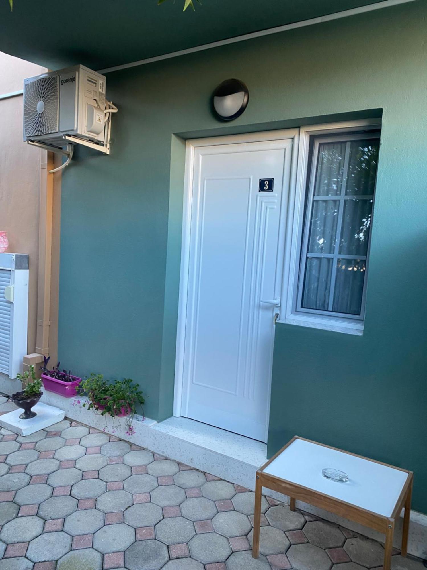 Vila Ajdinaj Berat Buitenkant foto