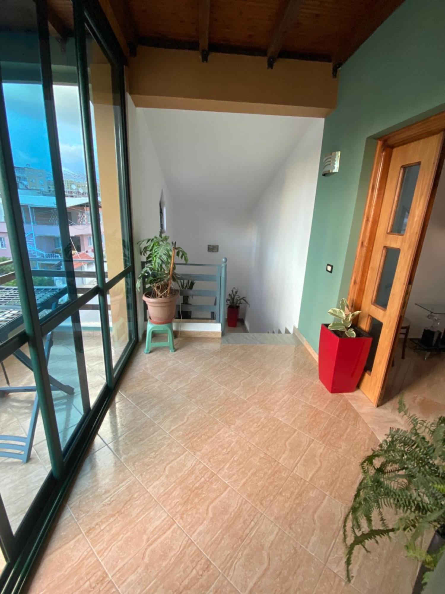 Vila Ajdinaj Berat Buitenkant foto
